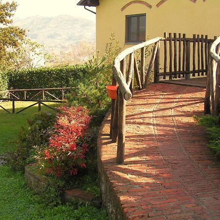 Agriturismo La Palazzina Villa Castelnuovo di Garfagnana Luaran gambar