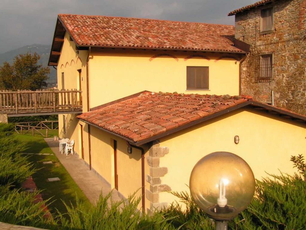 Agriturismo La Palazzina Villa Castelnuovo di Garfagnana Luaran gambar